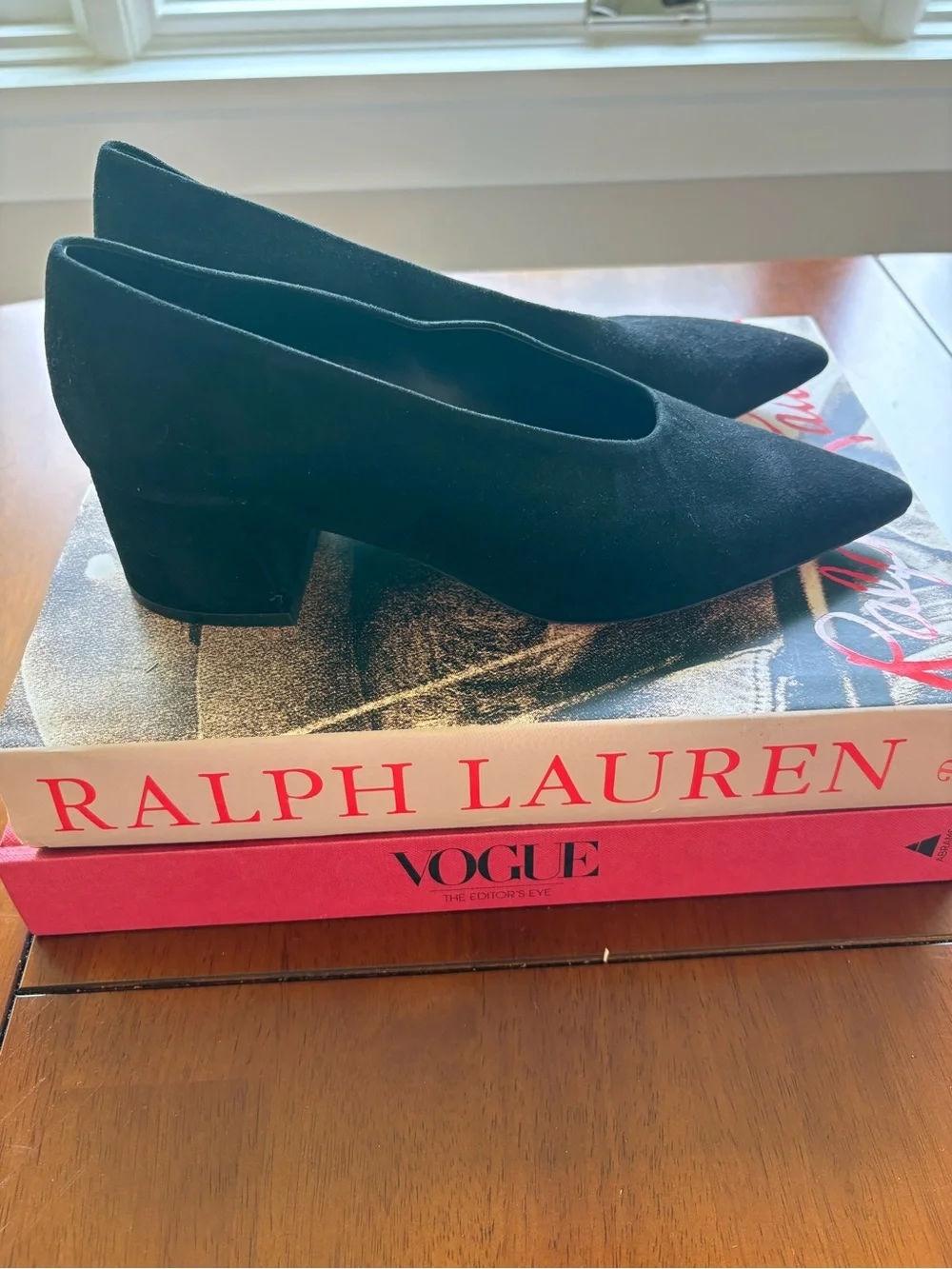 Vince Black Suede Pointed Toe Pumps